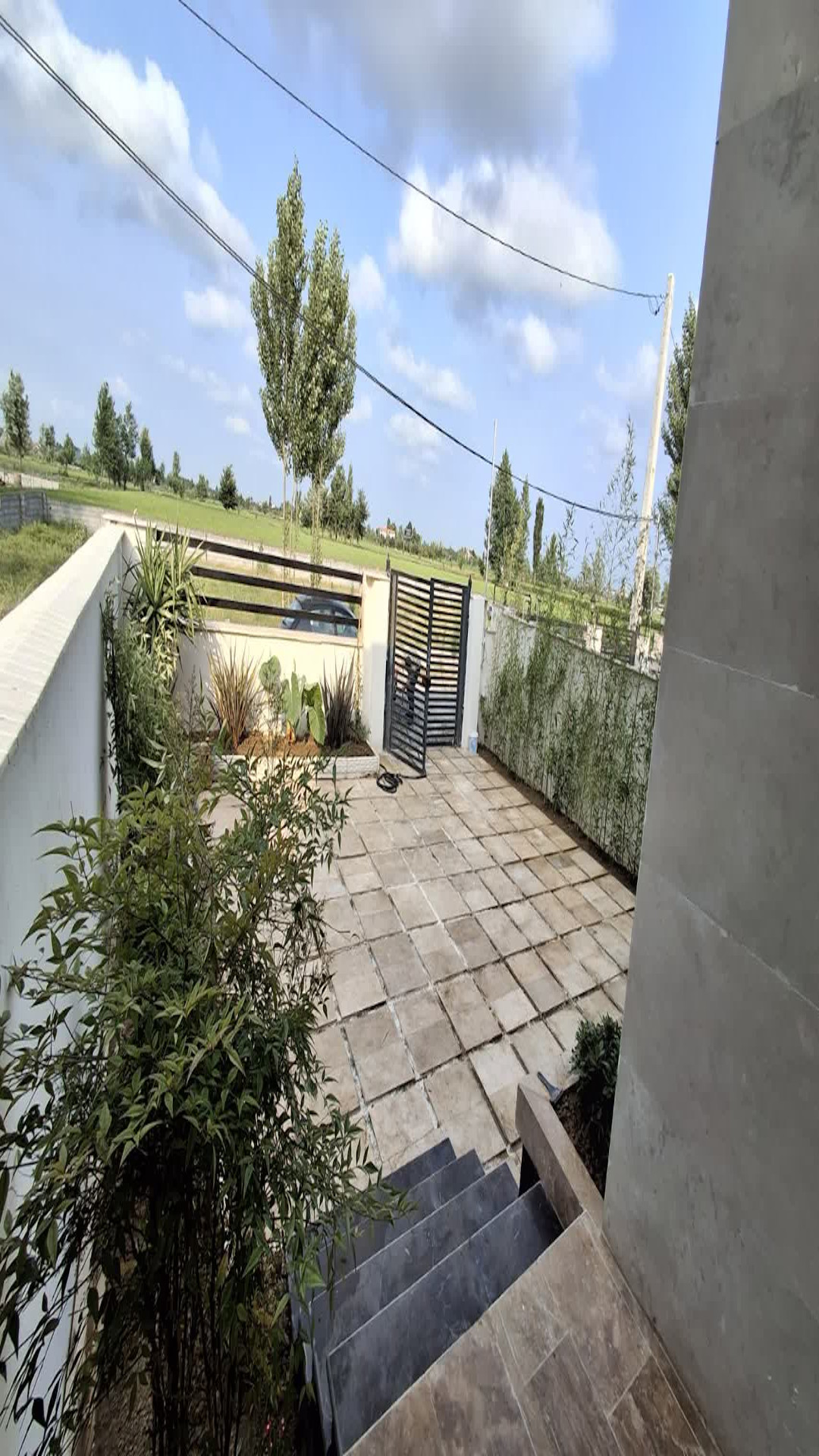 ویلازیرقیمت خانه دریا