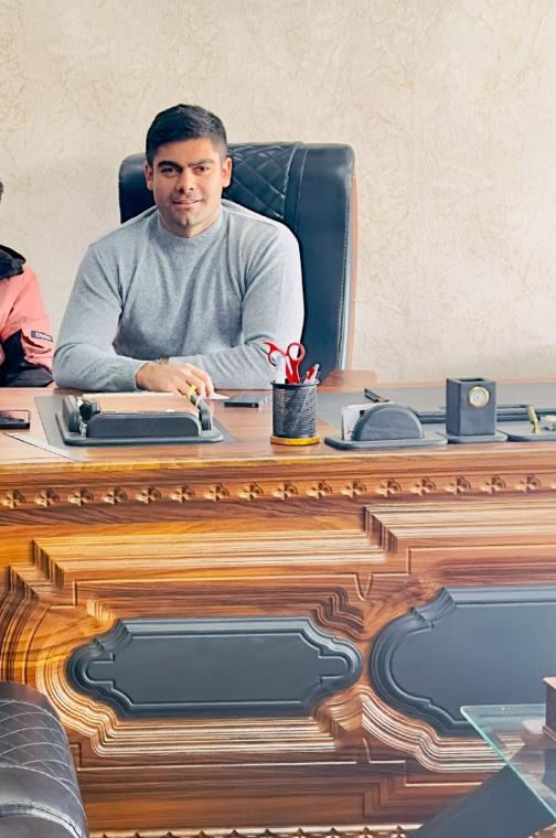  آقای مهندس فتاح ,املاک شمالآقای مهندس فتاح، املاک شمال